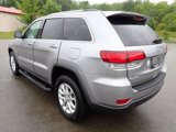 Used 2021 Jeep Grand Cherokee Laredo image 3