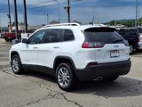 Used 2021 Jeep Cherokee Latitude Lux w/ Comfort/Convenience Group image 2