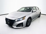 Used 2023 Nissan Altima 2.5 SV image 3