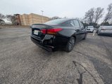 Used 2023 Nissan Altima 2.5 SV image 3
