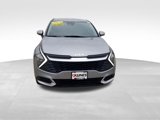Used 2023 Kia Sportage LX image 3