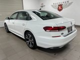 Used 2022 Volkswagen Passat 2.0T SE image 4