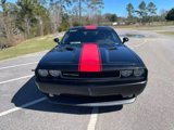 Used 2012 Dodge Challenger SXT image 2