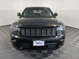 Used 2022 Jeep Grand Cherokee Laredo X image 2