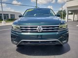 Used 2018 Volkswagen Tiguan SEL Premium image 3