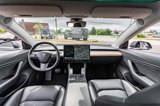 Used 2019 Tesla Model 3 Standard Range image 2