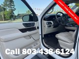 Used 2018 Lincoln Navigator Select w/ Technology Package image 4