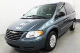 Used 2007 Chrysler Town & Country w/ Popular Equipment Group I image 5