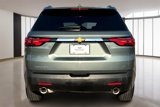 Used 2023 Chevrolet Traverse LT image 4