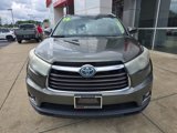 Used 2016 Toyota Highlander Limited Platinum image 2
