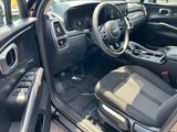 Used 2022 Kia Sorento LX image 5