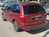 Used 2007 Chrysler Town & Country Limited image 4
