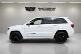 Used 2018 Jeep Grand Cherokee Altitude image 2