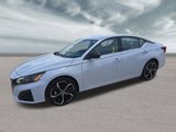Used 2025 Nissan Altima 2.5 SR image 3
