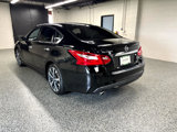 Used 2016 Nissan Altima 2.5 SR image 4