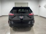 Used 2022 Ford Edge SE w/ Black Appearance Package image 5