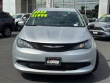 Used 2023 Chrysler Voyager LX image 2