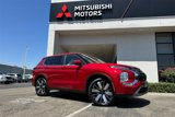 New 2025 Mitsubishi Outlander SE image 2