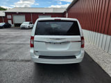 Used 2014 Chrysler Town & Country S image 3