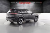 Used 2023 Nissan Rogue SV image 4