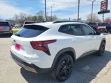 Used 2024 Chevrolet Trax ACTIV w/ Sunroof Package image 5