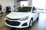 Used 2019 Chevrolet Cruze LT image 3