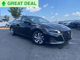 Used 2023 Nissan Altima 2.5 S image 2