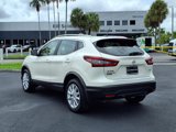 Used 2022 Nissan Rogue Sport SV image 4