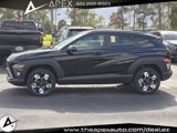 Used 2025 Hyundai Kona SEL image 2
