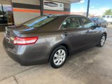 Used 2011 Toyota Camry LE image 5