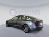 Used 2018 Tesla Model 3 Long Range image 4