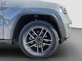 Used 2021 Jeep Grand Cherokee Trailhawk w/ Trailhawk Luxury Group image 2