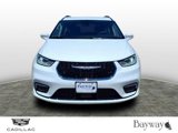 Used 2022 Chrysler Pacifica Touring-L image 3