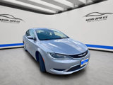 Used 2015 Chrysler 200 Limited w/ Convenience Group image 5