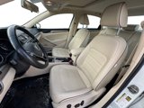 Used 2017 Volkswagen Passat 1.8T SE image 2
