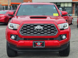 Used 2020 Toyota Tacoma TRD Sport image 3