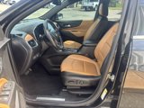 Used 2018 Chevrolet Equinox Premier image 2
