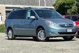 Used 2009 Toyota Sienna XLE image 2