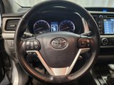 Used 2016 Toyota Highlander XLE image 6