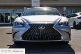 New 2025 Lexus ES 300h w/ Premium Package image 2