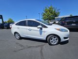 Used 2015 Ford Fiesta SE image 2