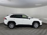 Used 2019 Toyota RAV4 LE image 5
