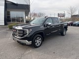 Used 2024 GMC Sierra 1500 SLT image 2