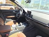 Used 2018 Audi Q5 2.0T Premium Plus w/ Premium Plus Package image 2