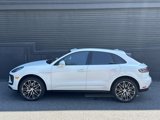 Certified 2025 Porsche Macan image 2