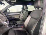 Used 2022 Volkswagen Atlas Cross Sport SE image 6