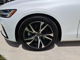 Used 2024 Volvo S60 B5 Core image 3