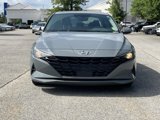 Used 2022 Hyundai Elantra SEL w/ Convenience Package image 2