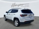 Used 2022 Jeep Compass Latitude image 3