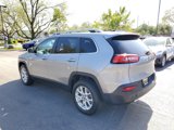 Used 2014 Jeep Cherokee Latitude image 3